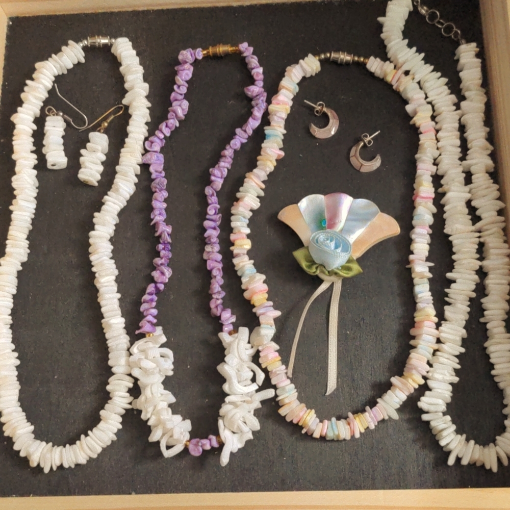A228 🔥 5 For $35 🔥Four Shell Chip Necklaces, 2 Pairs Earrings & One MOP Brooch